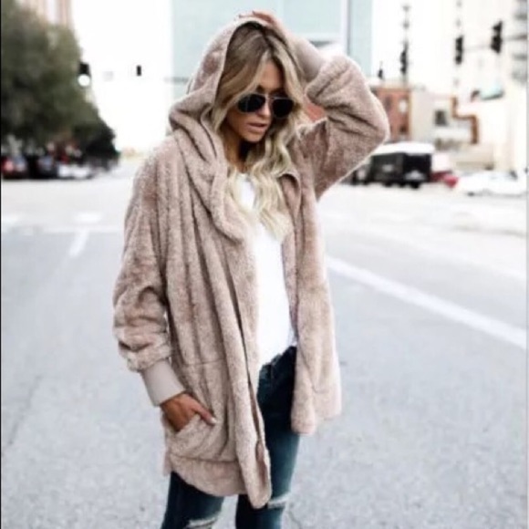 Sale! Brand New! Women’s Cozy Cardigan/Coat - Picture 2 of 5